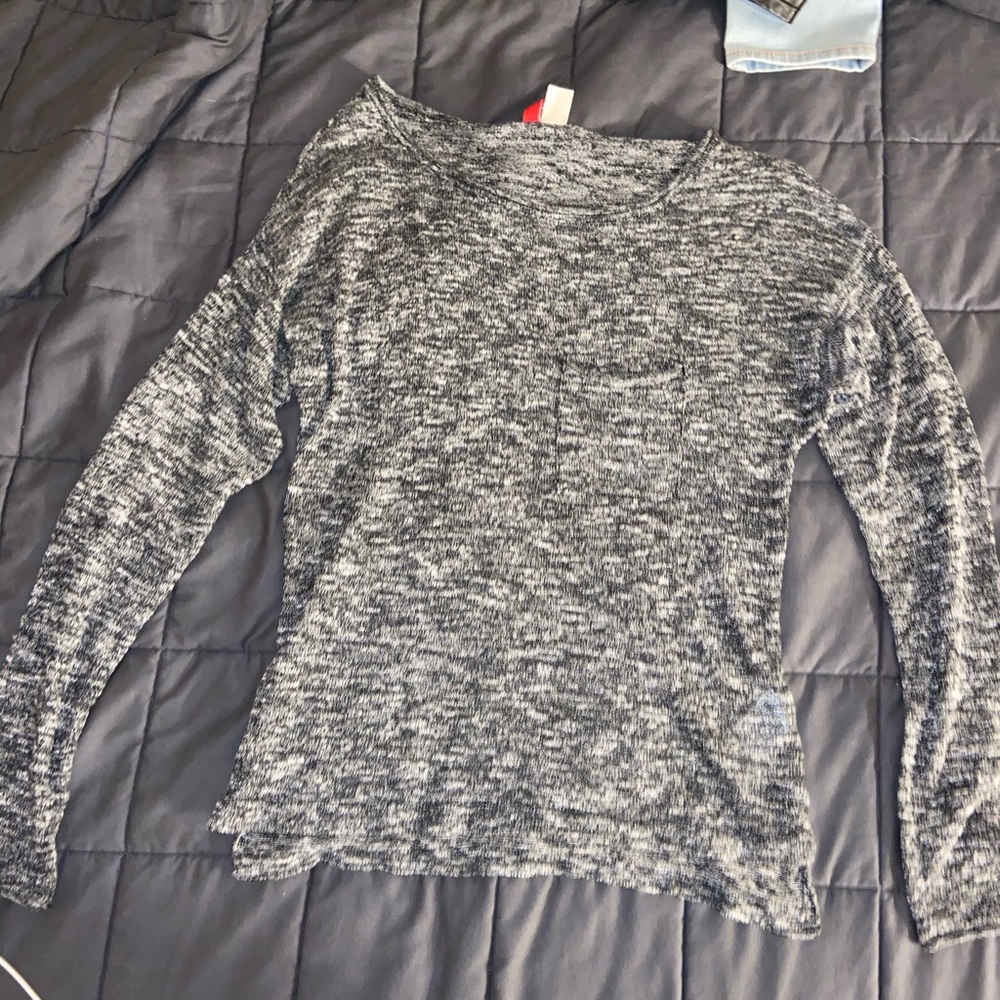 Long sleeve t-shirt